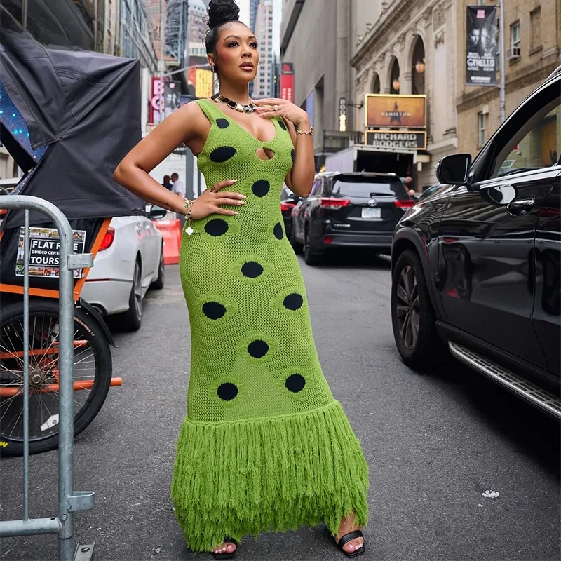 

Women Sexy See Through Knitted Maxi Dress Hollow Out Deep Neck Pot Robes Tassel Hem Fork Party Vestidos 2025 New Lady Club Dress