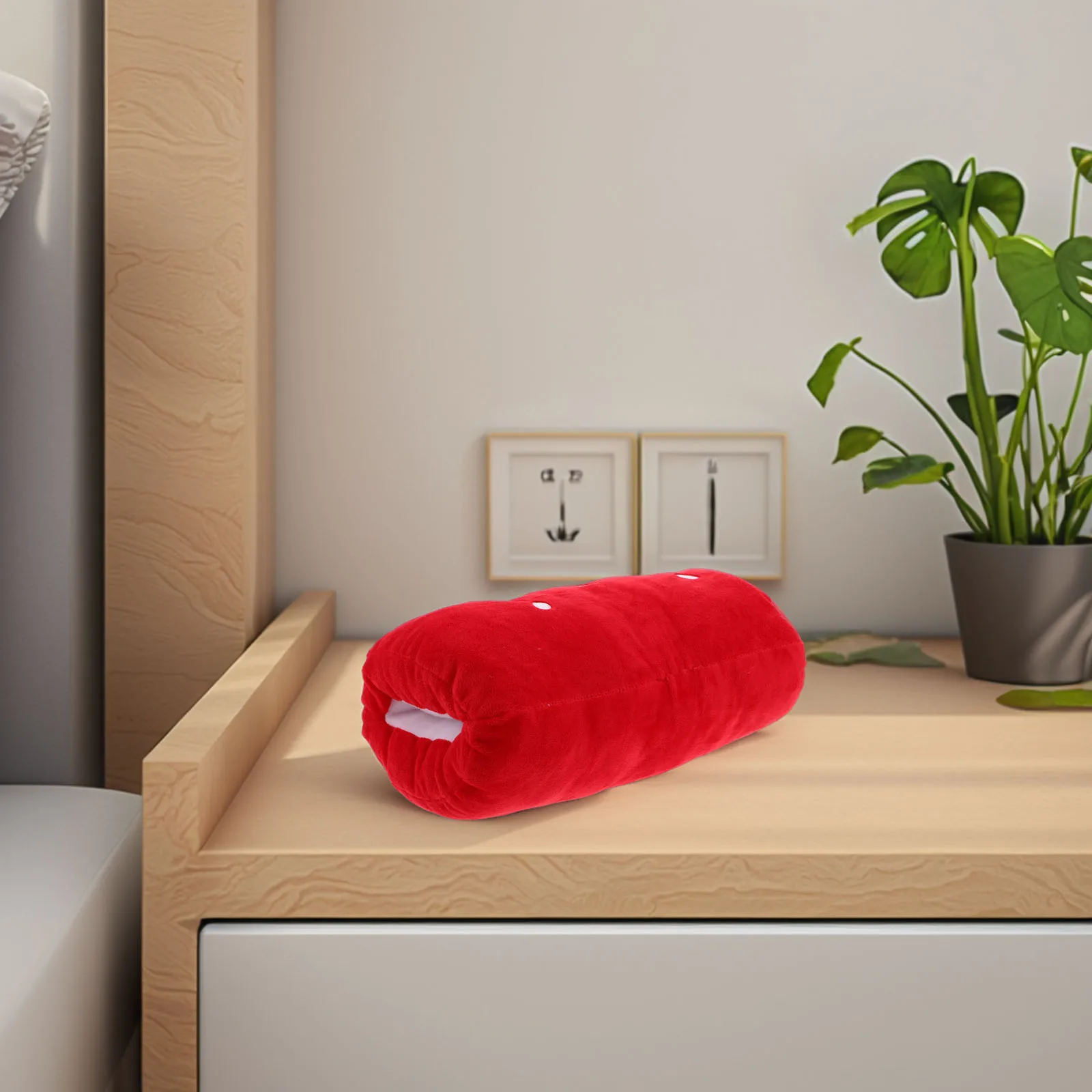 

Большая мягкая клубничная теплая подушка для рук, мягкая красная милая фруктовая конструкция для домашнего офиса, путешествий, портативный подарок, чучело животного