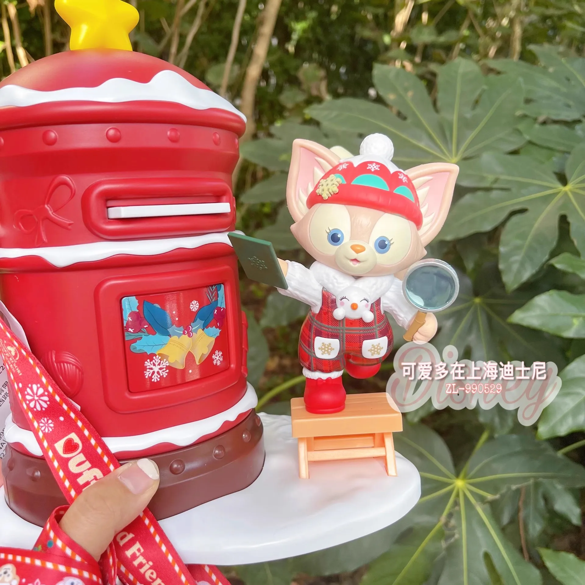 New Original Shanghai Disney LinaBell Winter Christmas limited edition popcorn bucket storage bucket crossbody