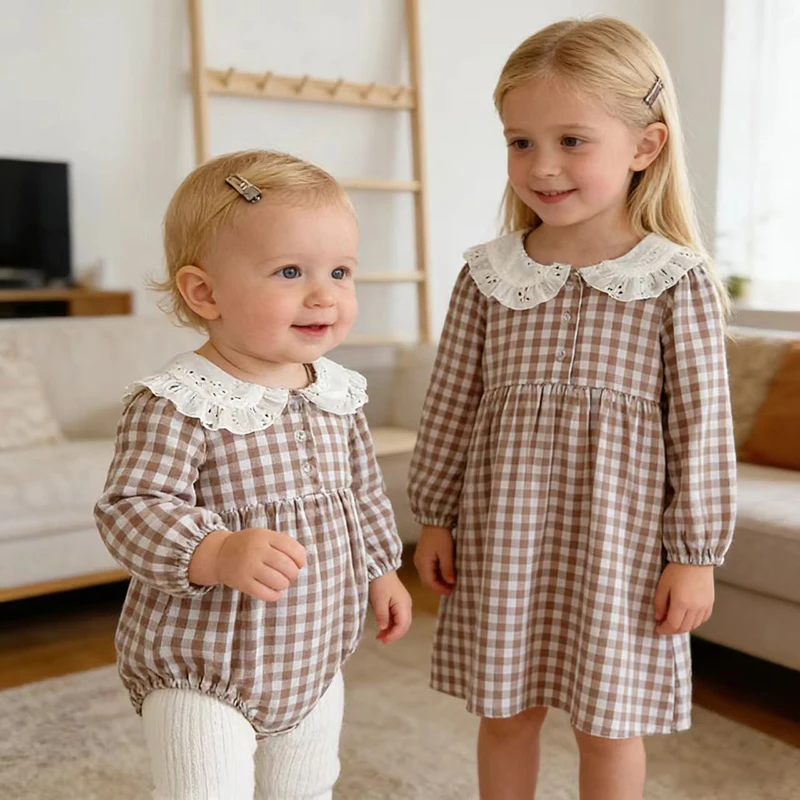 2026 New Spring Sisters Clothes 0-24M Korean Style Grid Baby Jumpsuit 2-6Y Toddler Long Sleeved Cotton Baby Girl Princess Dress