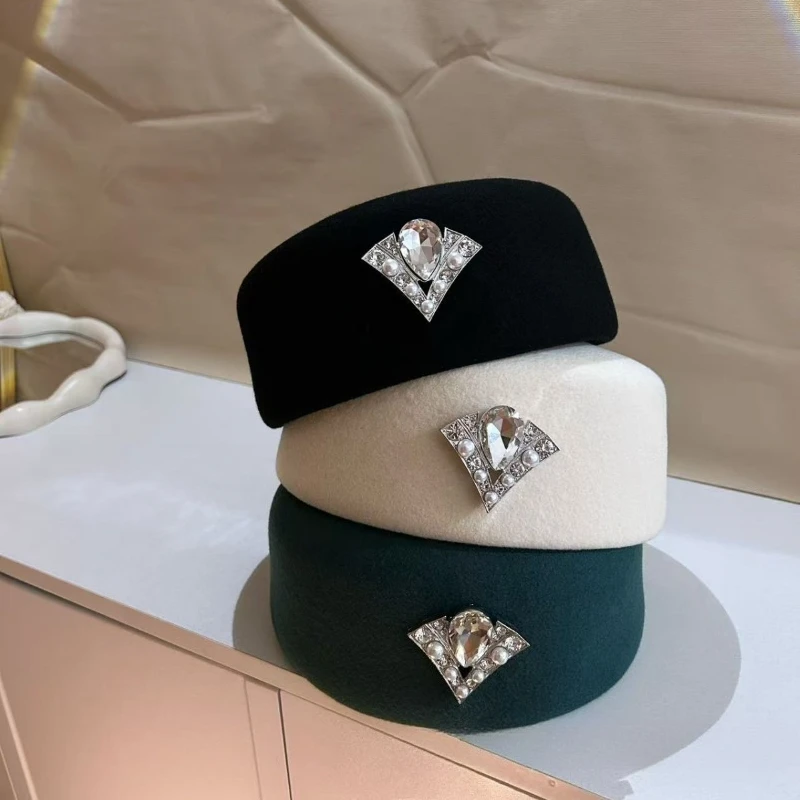 New Hard Top Wool Felt Top Fedoras Hats Luxury Diamond Berets Women Retro Hair Hat Elegant Temperament Woolen Hat Party