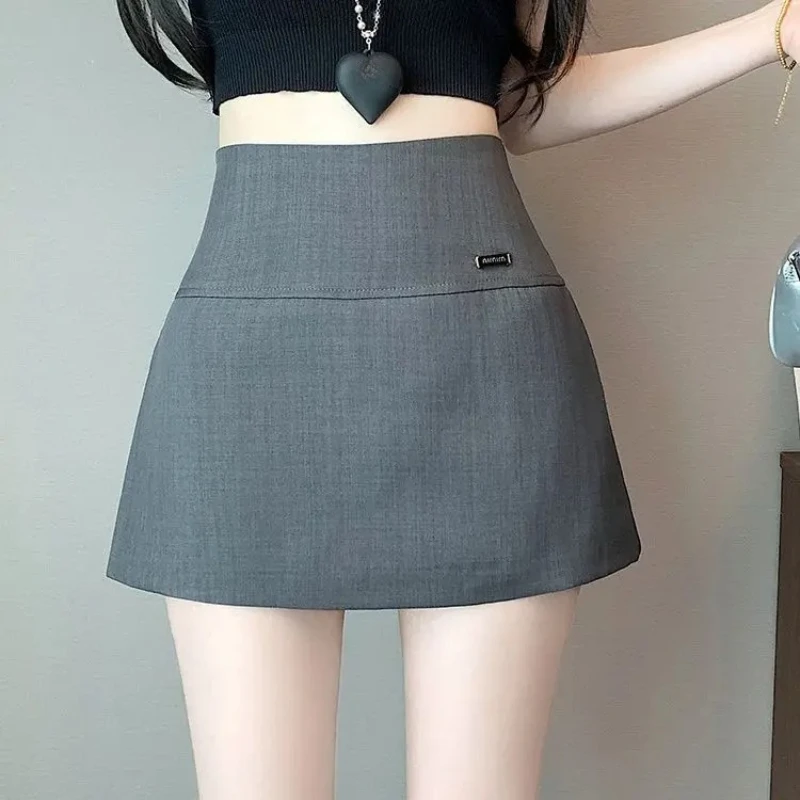 กระโปรงสั้นทรงเอ สีดำ ครึ่งตัว เอวสูง ผอมเพรียว สไตล์เปิดเป้า สำหรับผู้หญิง ฤดูใบไม้ผลิและฤดูร้อน รุ่นใหม่