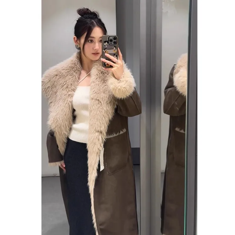 Retro Collar Fur One-Piece Coat For Women, New Fashion For Autumn And Winter 2025, Double-Sided Long Loose Coat