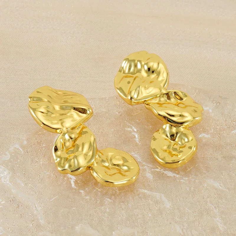 أقراط أذن بتصميم ريترو من الذهب عيار 18 قيراط من الفولاذ المقاوم للصدأ مجوهرات بسيطة وعصرية للسيدات