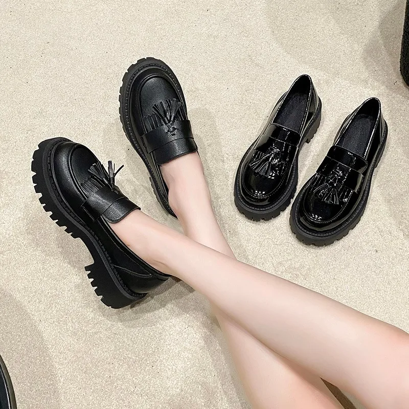 Women\'s Spring Shoes 2024 New British Style Tassel College Retro Single Shoes Large-Sized Female Home Office Loafers