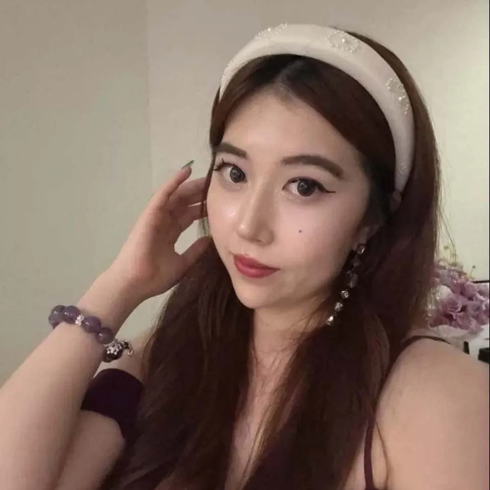 

Тканевый обруч для волос с сладким жемчугом, обруч для волос во французском стиле, широкие боковые бусины, повязка на голову с кристаллами, головной убор с принтом розы, бежевая, синяя повязка для волос, вечерние