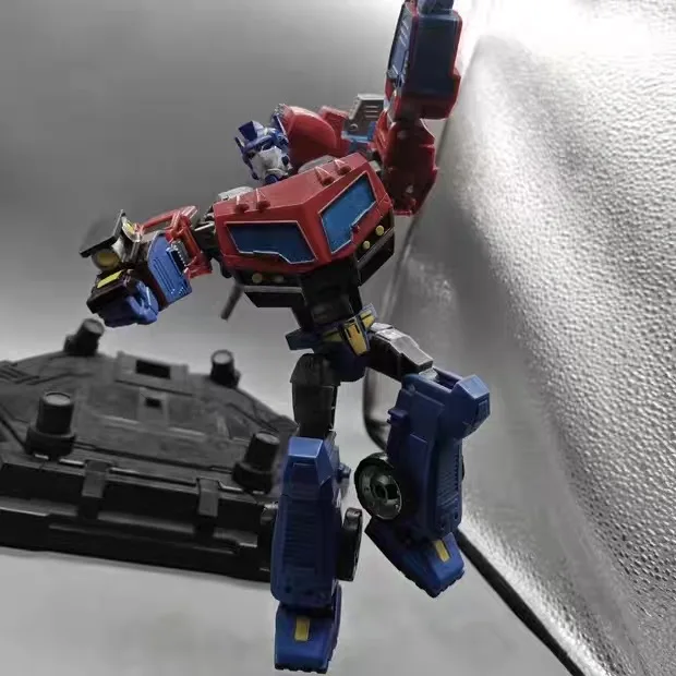 BS-25 Legacy TFA Animated '08 Op Prime/Car Robber Kit di accessori per la vita e la piastra del piede che aumenta l'altezza