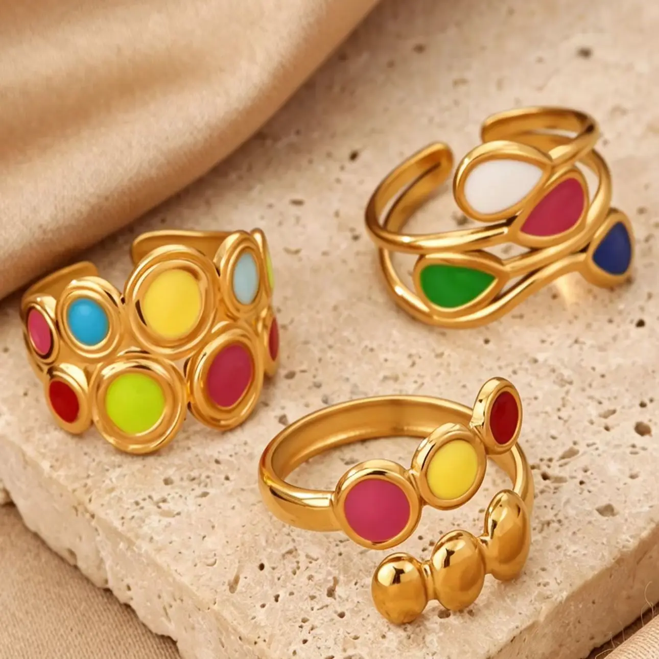 Bunte, mit Öl getränkte runde Ringe für Frauen, goldfarbener Edelstahl, geometrischer Öffnungsring, Hochzeitsschmuck, ästhetischer Modeschmuck.