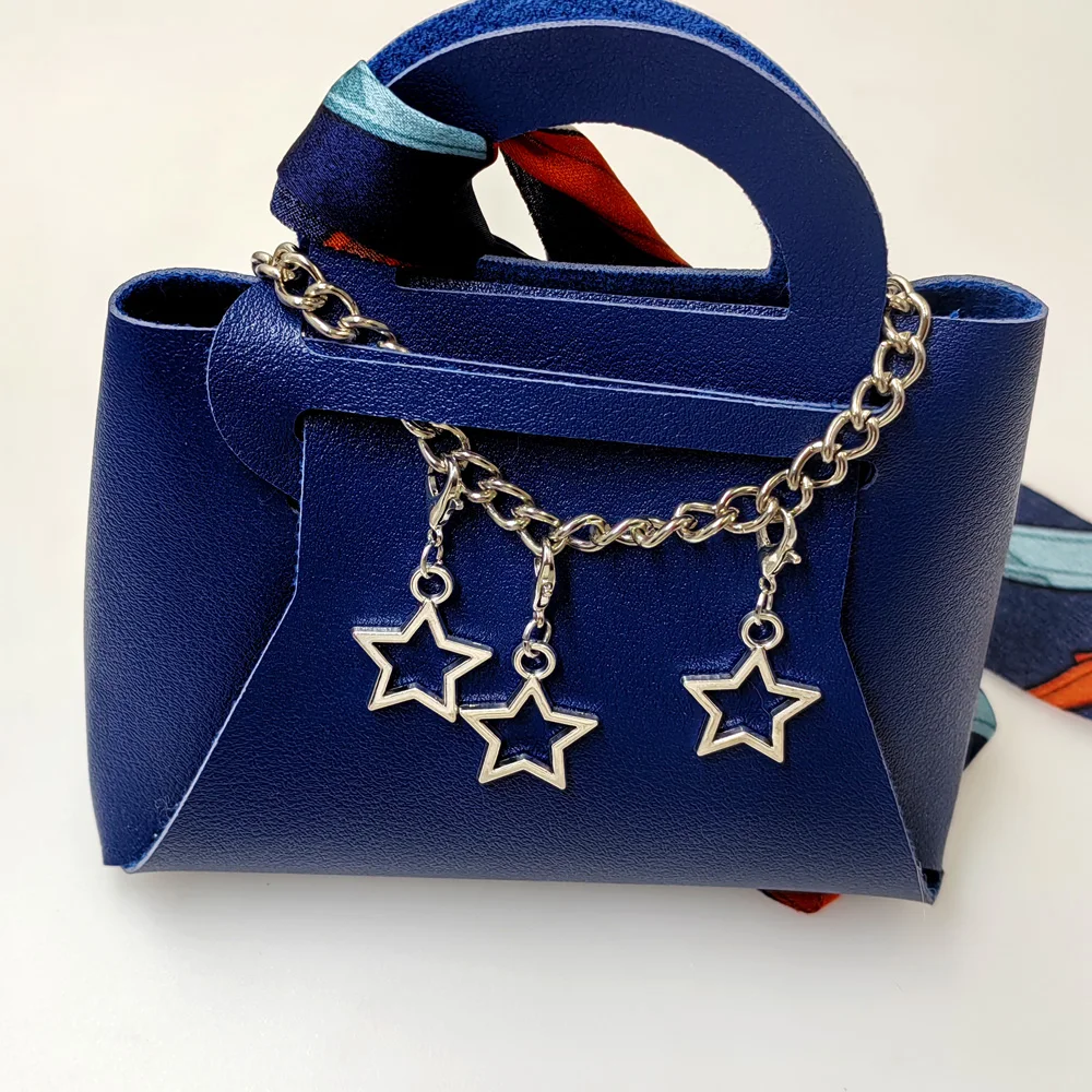 10 Stück hohle Stern-Schlüsselanhänger 32x17mm mit Karabinerverschluss, schwebende Glücksklee-Anhänger für DIY Schlüsselringe, Taschen, Schuhe – Detail 2