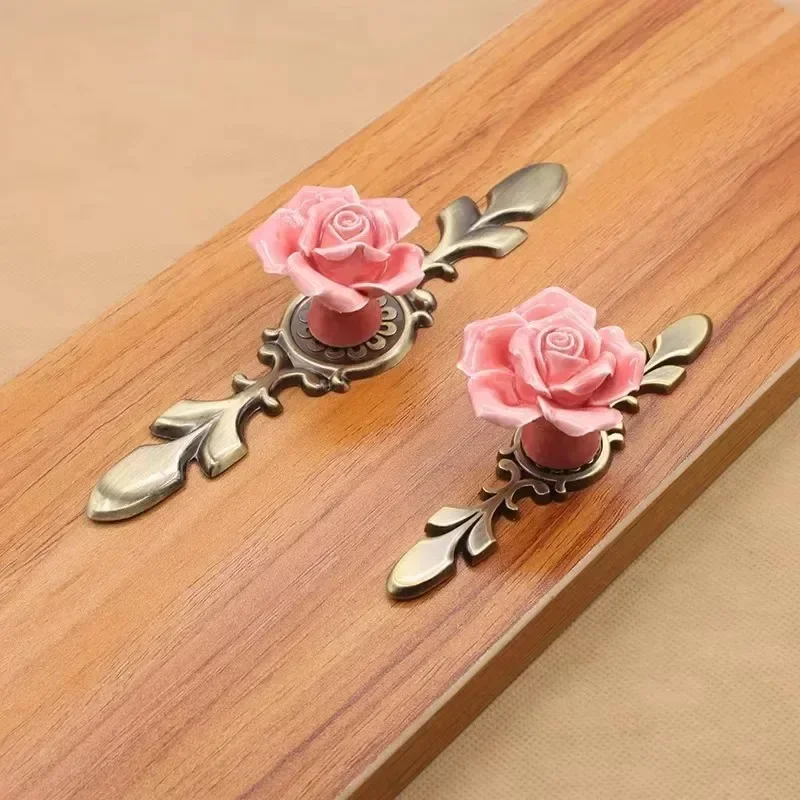 Vintage Furniture Handle Door Knobs Drawer Cupboard Kitchen Pull Handle Rose Flower Ceramic Cabinet Handles Retro Hardware