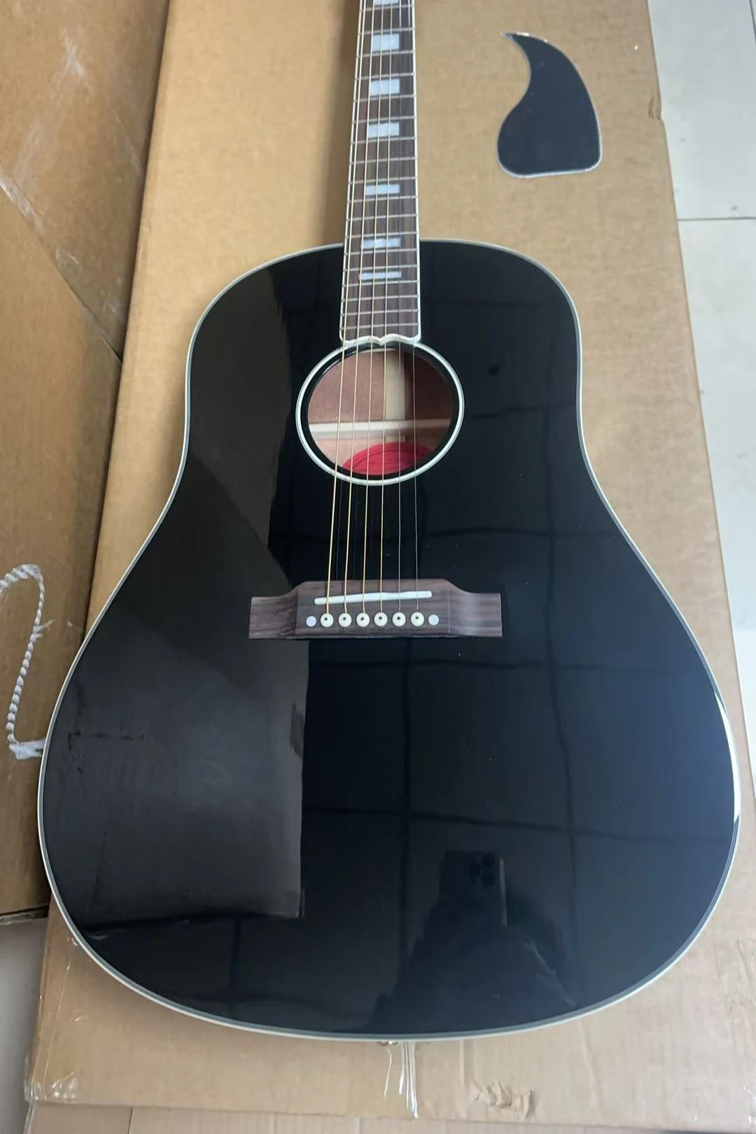 Ebony Acoustic Guitar With Black Pickguard Solid Wood Top Ebony Fretboard  Bone Nut And Saddle 20 Frets Good Quality