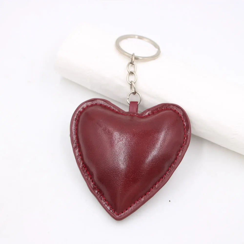 Oil Edge Cherry Red Korean Version of Love Keychain, Luggage Clothing Accessories with Spoon Chain Braided Rope