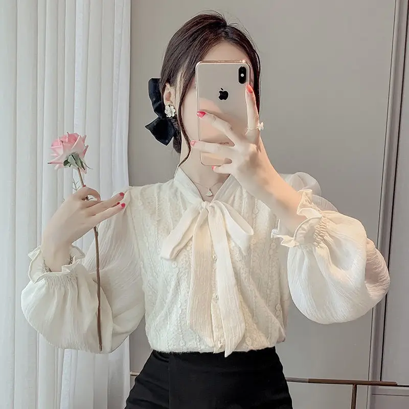 Apricot Temperament Fashionable Chiffon Shirt Women\'s Bow Shirt Spliced Flared Sleeves Loose Fitting Upper Garment