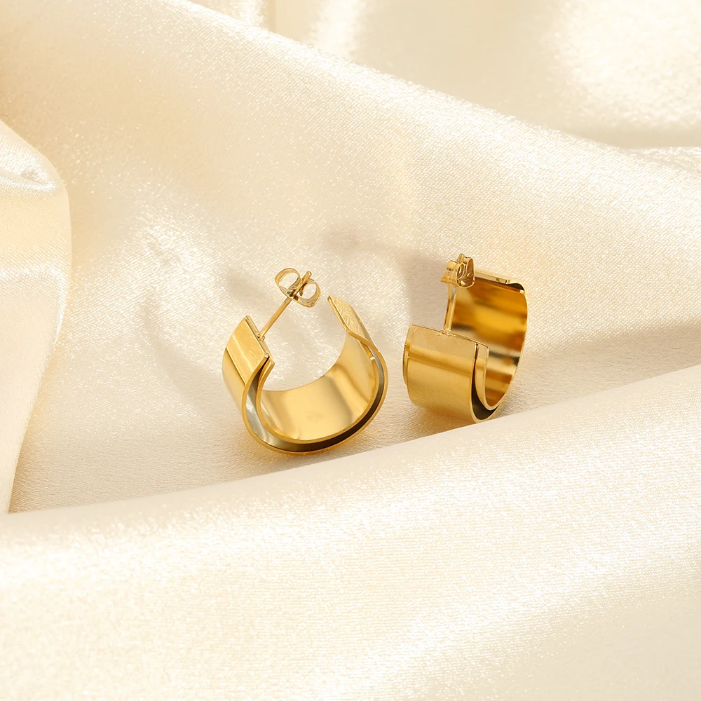Minimalist Stainless Steel C-Shaped Earrings and Earrings, 18K Gold Anti Oxidation Earrings Suitable for Women and Girls to Wear