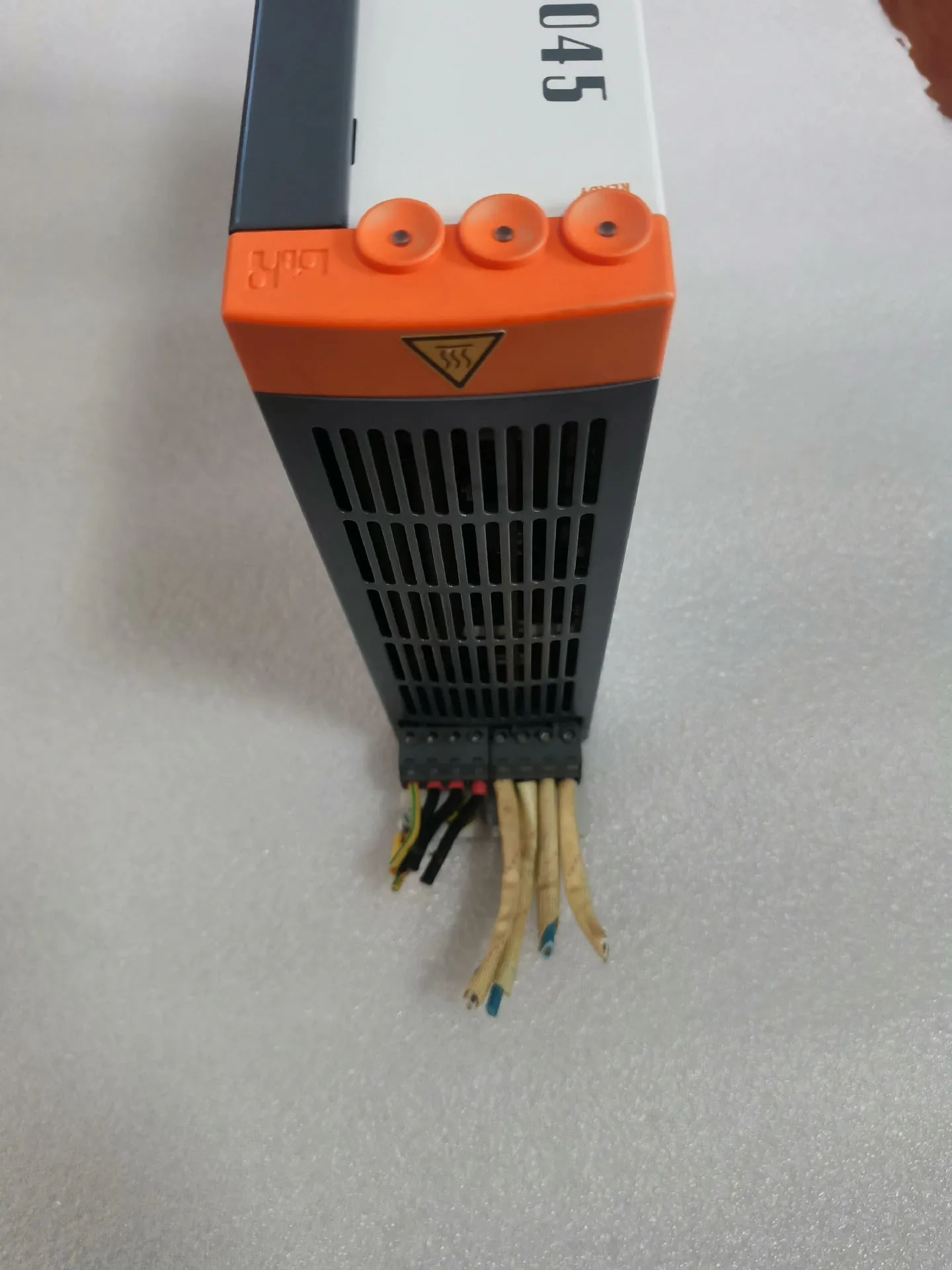 8V1045.00-2 Сервопривод для B&R