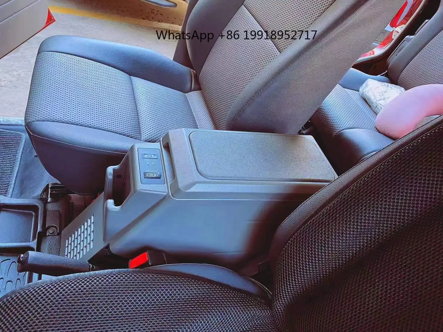 Car Fridge 12V/24V LC79 Armrest Cooler Box Compressor Refrigeration Freezer Cooling for Land Cruiser LC70 LC71 LC76 JJ1017 - view 5