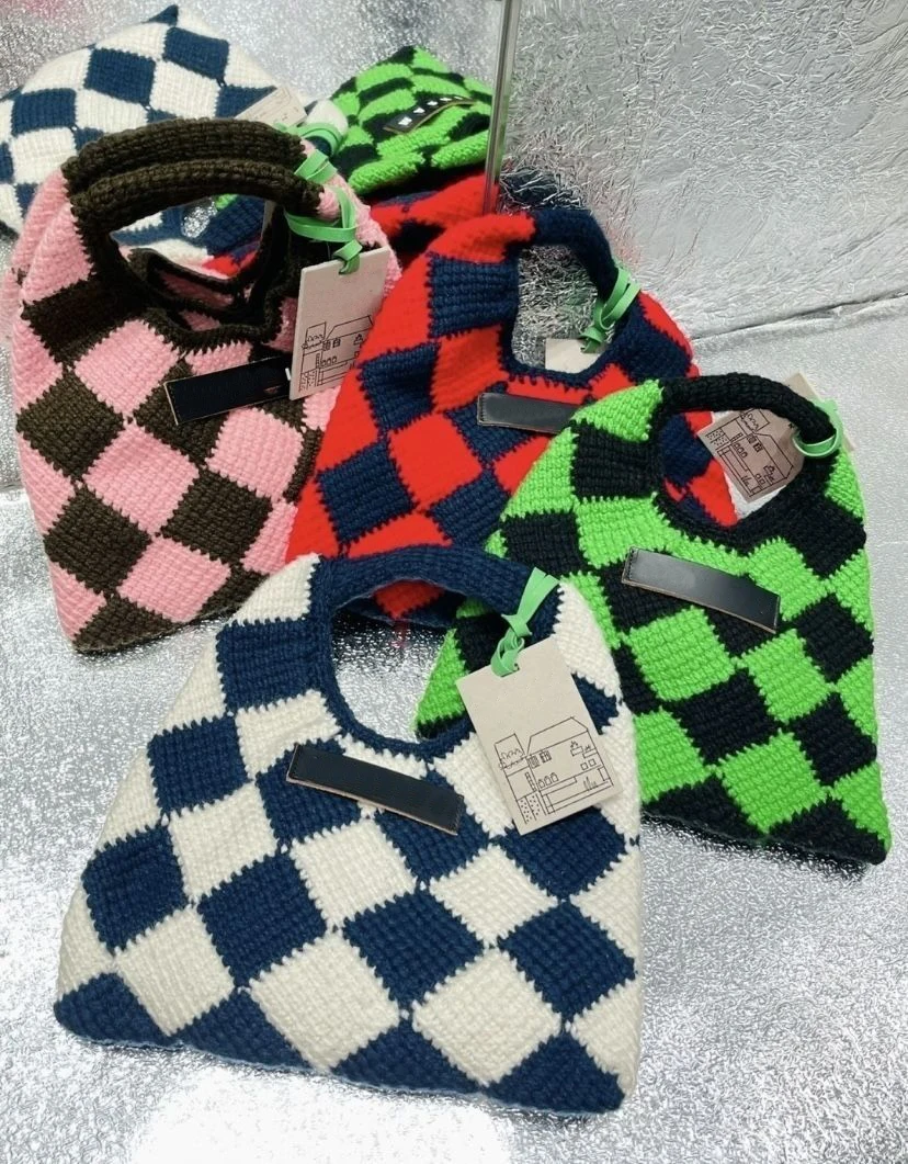 

Women Vintage College Style Colorful Diamond Grid Knitted Handbag Cartoon Wristlet Spring Summer Fashion