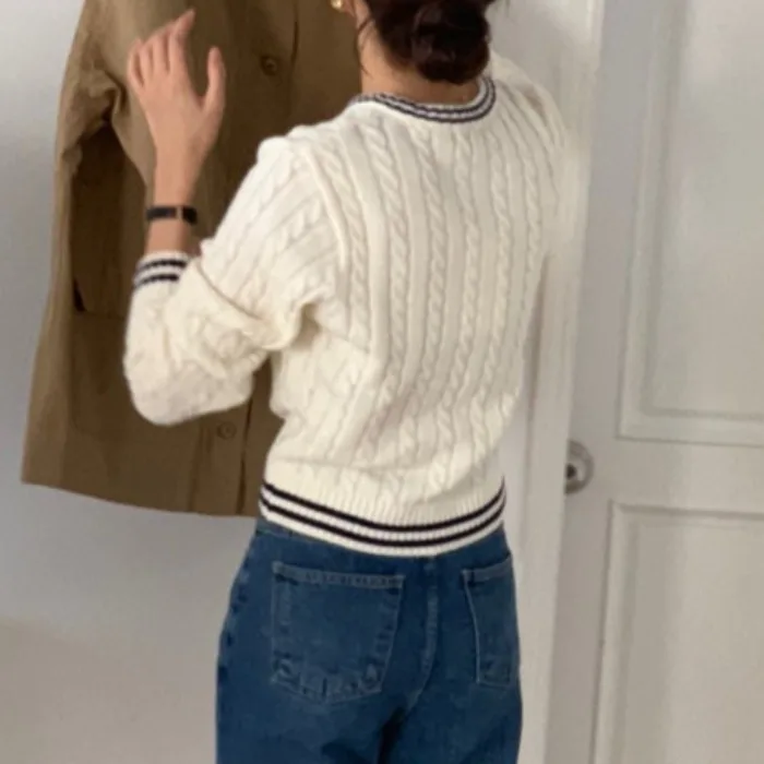 

Women's Casual round Ne Knitwear Casual Chic Autumn Winter New Sle Versatile Loose Color Blo Twist Pattern Striped Top