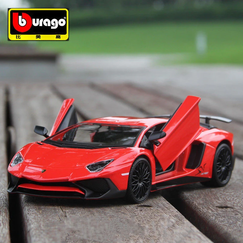 Bburago 1:24 Lamborghini Aventador LP750-4 SV Alloy Sports Car Model Diecasts Metal Toy Vehicles Car Model Simulation Kids Gifts