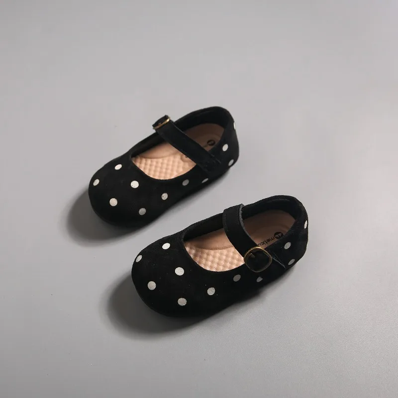 Girls Loafers 2026 New Spring Child Retro Soft Single Shoe Casual Girls Princess Formal Shoes Child Anti Slip Leather Bean Shoes