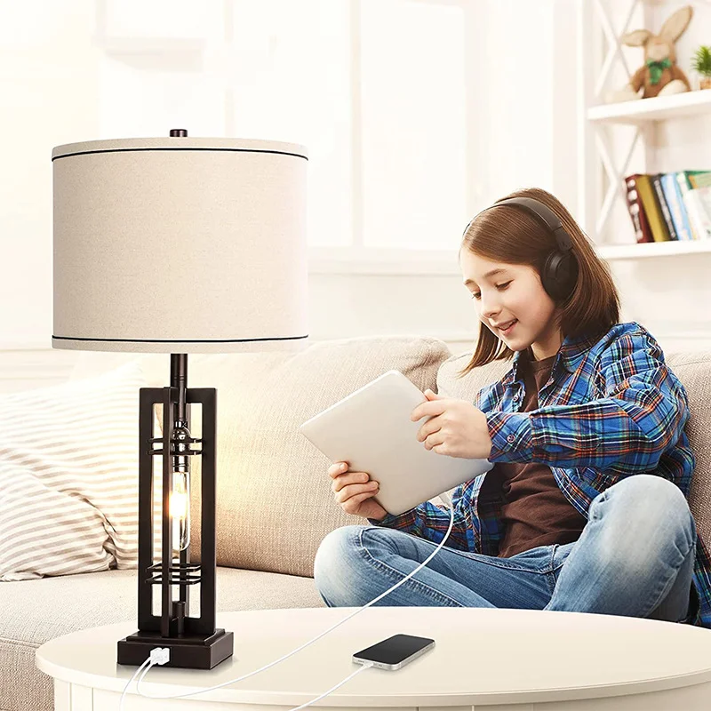 Sala de estar Simple, ambiente del hogar, sofá nuevo de Amazon americano antiguo, carga USB, luz de cabecera del dormitorio