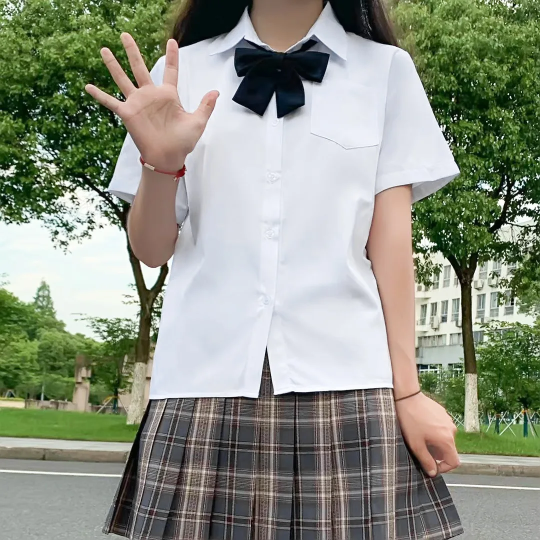 T-shirt à manches courtes pour femmes, tenue professionnelle, uniforme scolaire formel, chemise blanche à col carré, haut à boutons, printemps et été