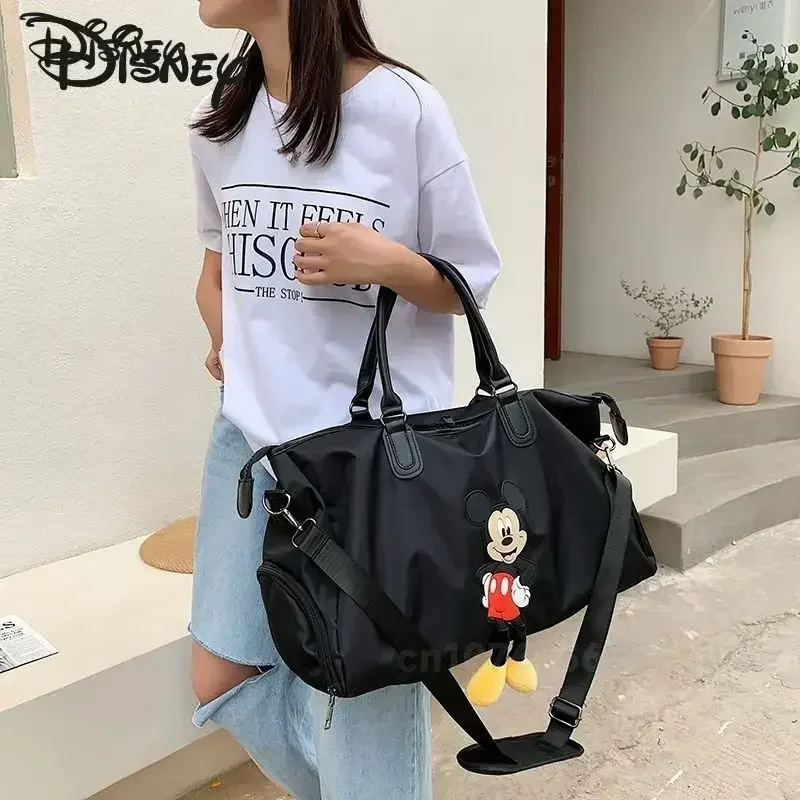 Disney Mickey 2025 New Women's Crossbody Bag Fashionable Wet and Dry Separation Portable Travel Bag Cartoon Portable Fitness Bag