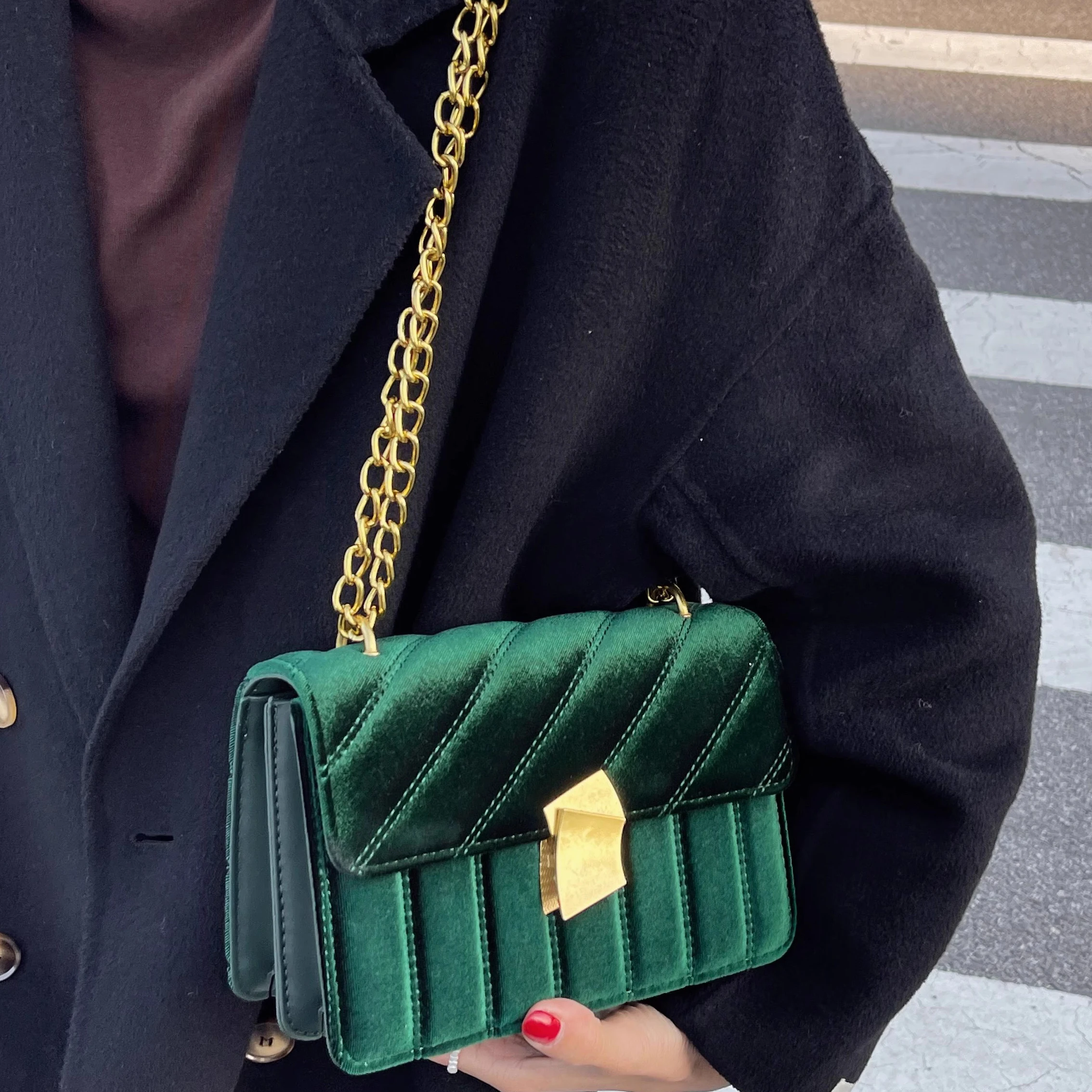 Women Velvet Underarm Bag New  - đánh giá và giá Luxury Bags Korea