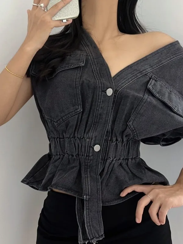 

Summer 2025 Women's Faion Casual Svel Top Slimming Design Loose Fit Versatile Sli Korean Sle Commute Vest
