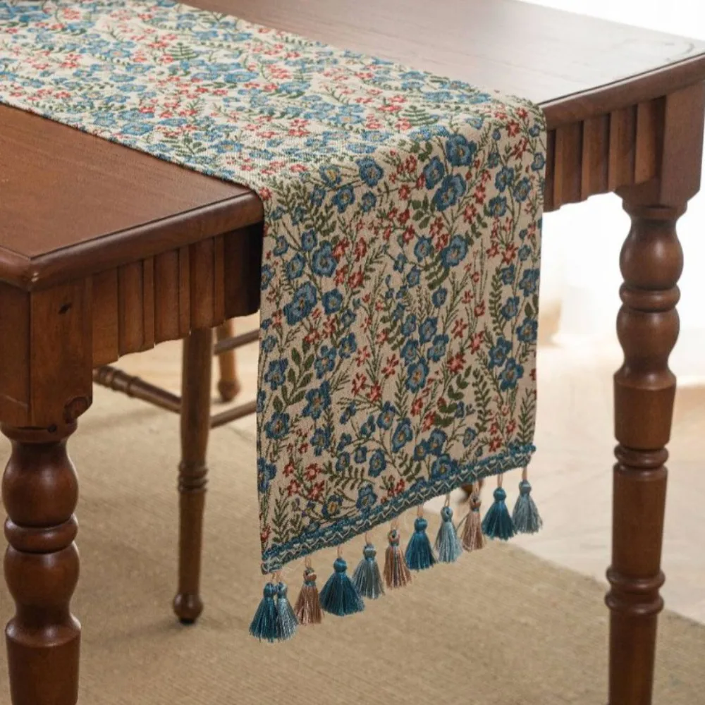 

Home Decoration Vintage Jacquard Table Runner Flower Pattern with Tassel Tablecloth Thickened Table Cover New Year