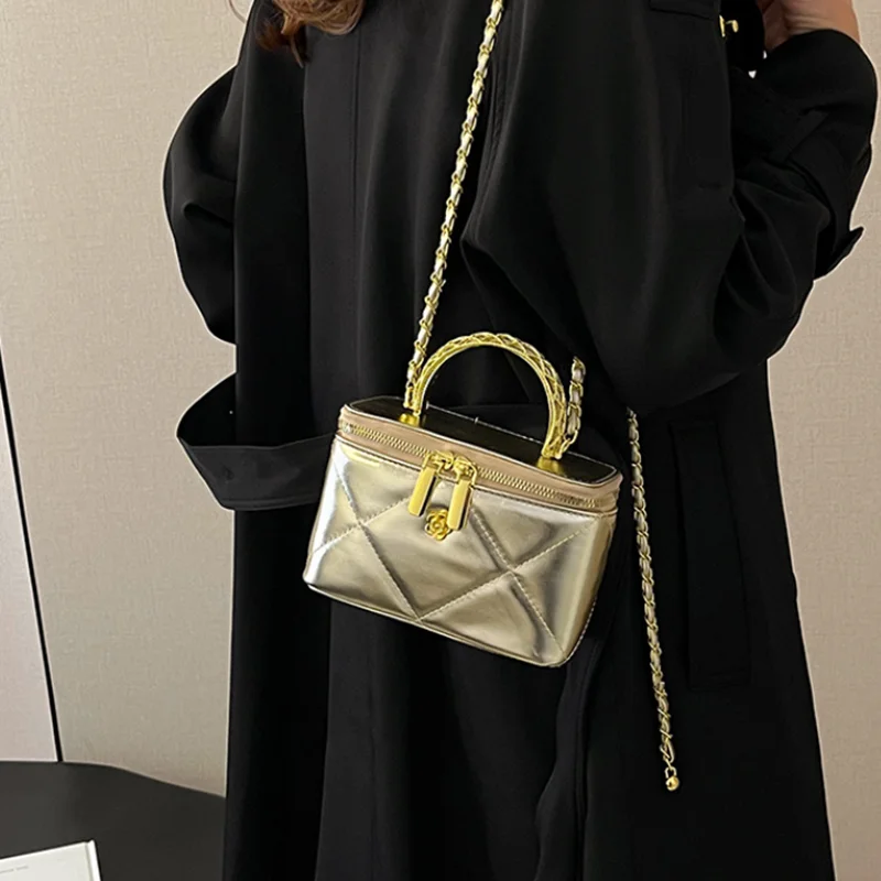 2025 الفاخرة مصمم المرأة صندوق صغير حقيبة العلامة التجارية النمط البريطاني مربع حقائب اليد الإناث موضة Argyle حقيبة كروسبودي حقيبة مستحضرات تجميل #6