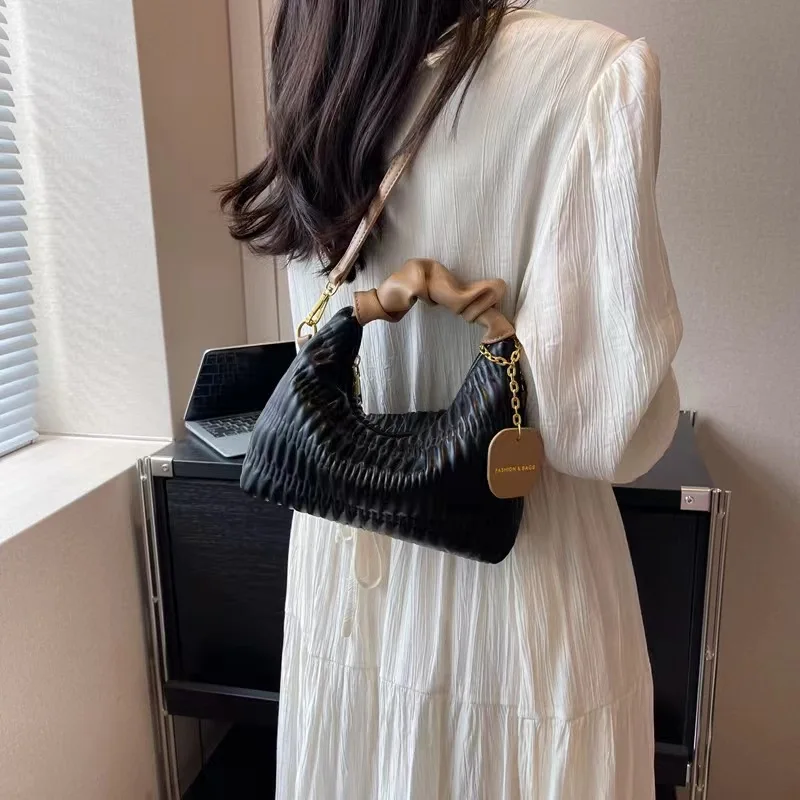 

Niche design high-end texture crossbody bag solid color shoulder bag casual fashion women's bag popular pleated dumpling bag