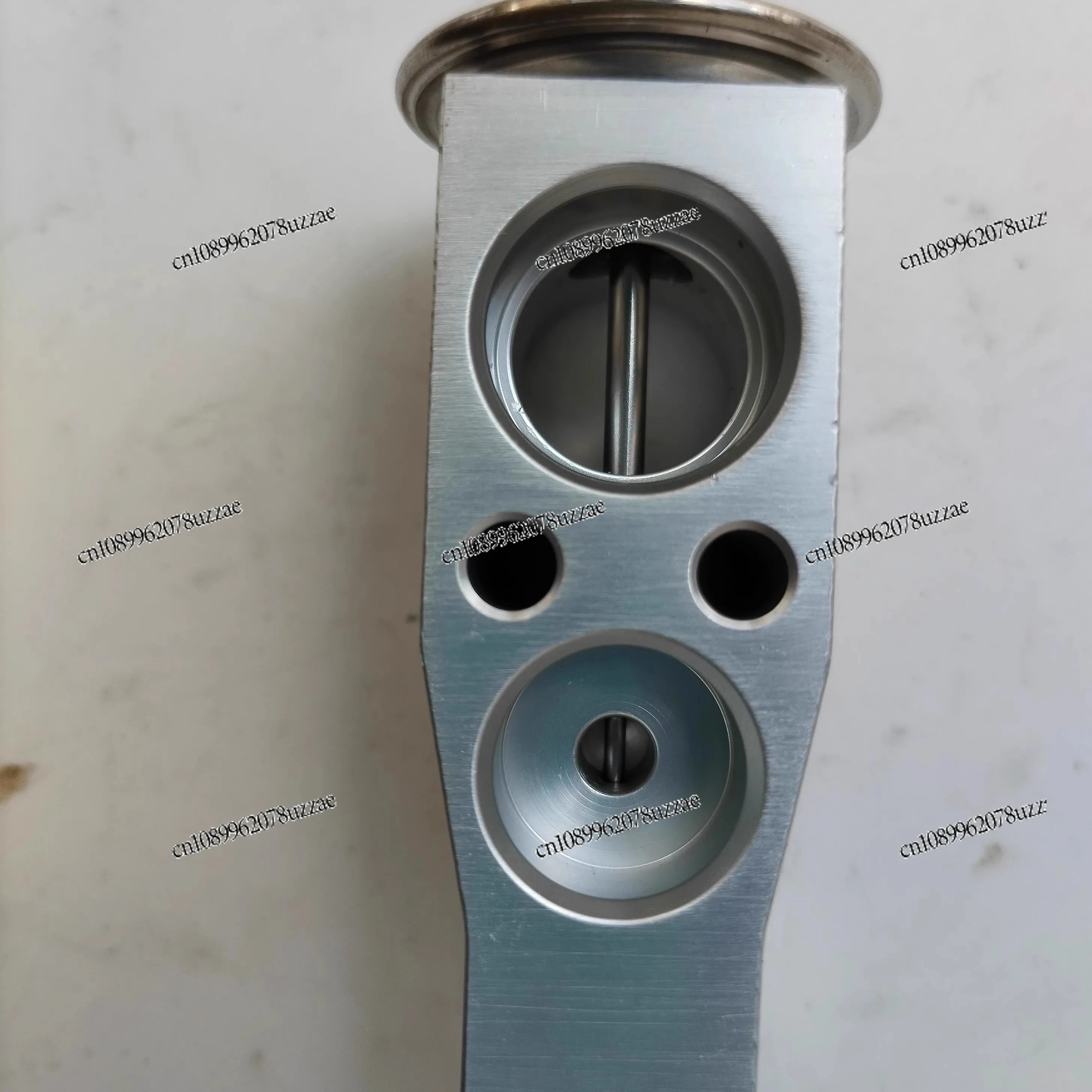 

Parking Air Conditioner Evaporator Expansion Valve 1.2T Electric Compressor Condensation Dedicated Pressure Reducing Valve