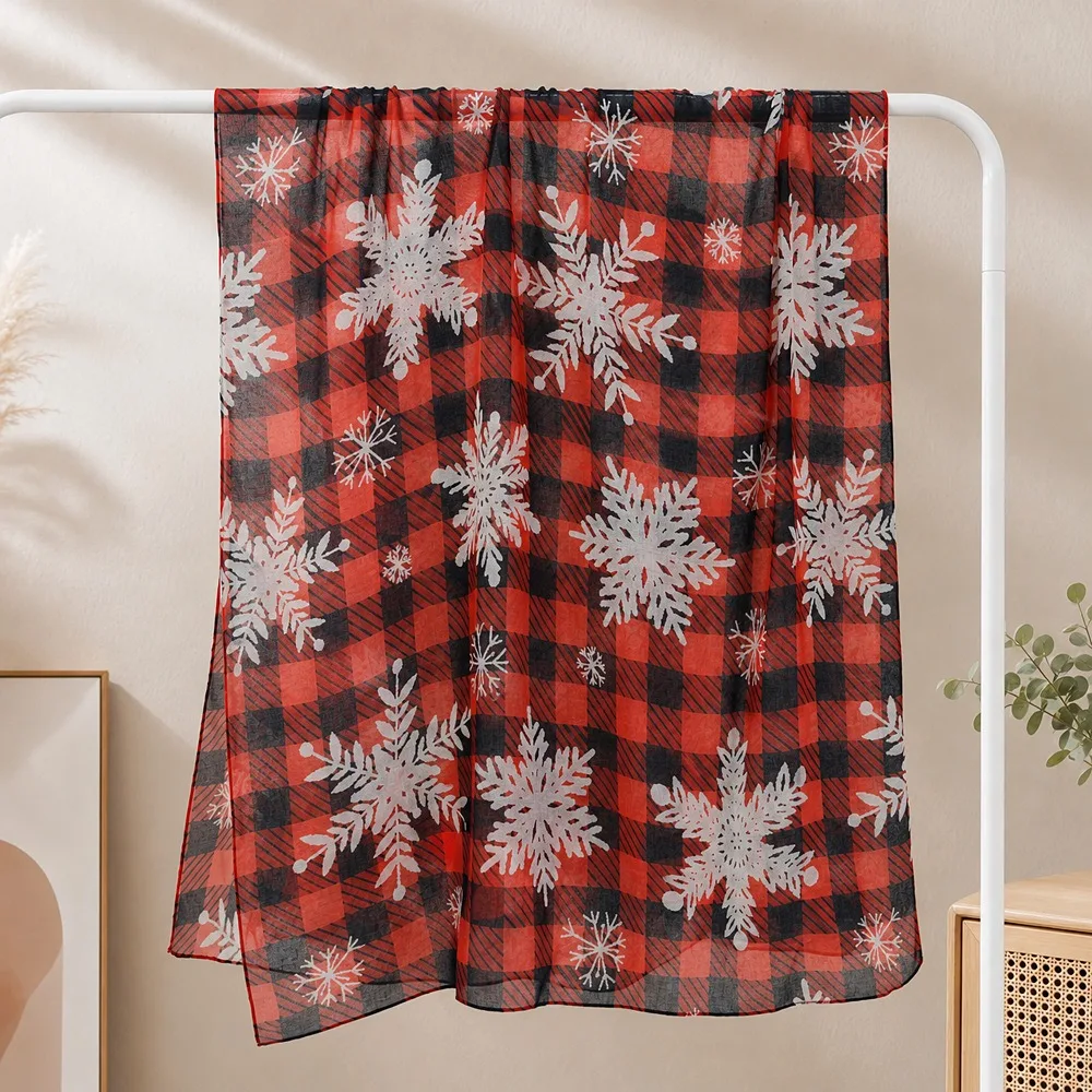 Decorative Lightweight Christmas Scarf Soft Snowman Print Snowman Scarf Voile Fabric Vivid Pattern Voile Shawl Women