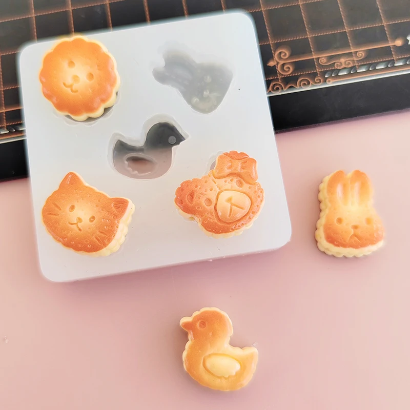 

Little Cute Rabbit Bunny Duck Animial Silicone molds Pottery Clay Food toy Biscuit DIY Molds