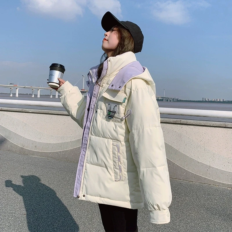Piumino corto oversize da donna 2025 Nuovo inverno spesso caldo bianco con cappuccio piumino in cotone elegante parka allentato capispalla casual