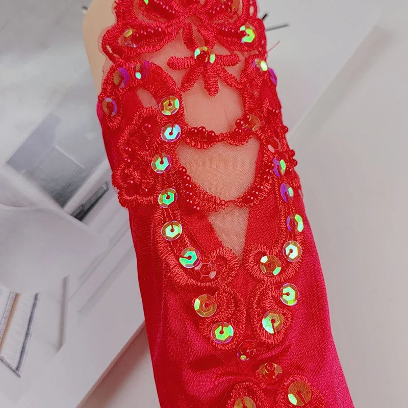 Bridal Wedding Dress Hook Finger Hollow Lace Sequins Bead Fingerless Gloves Women Satin Opera Stage Performance Etiquette Mitten