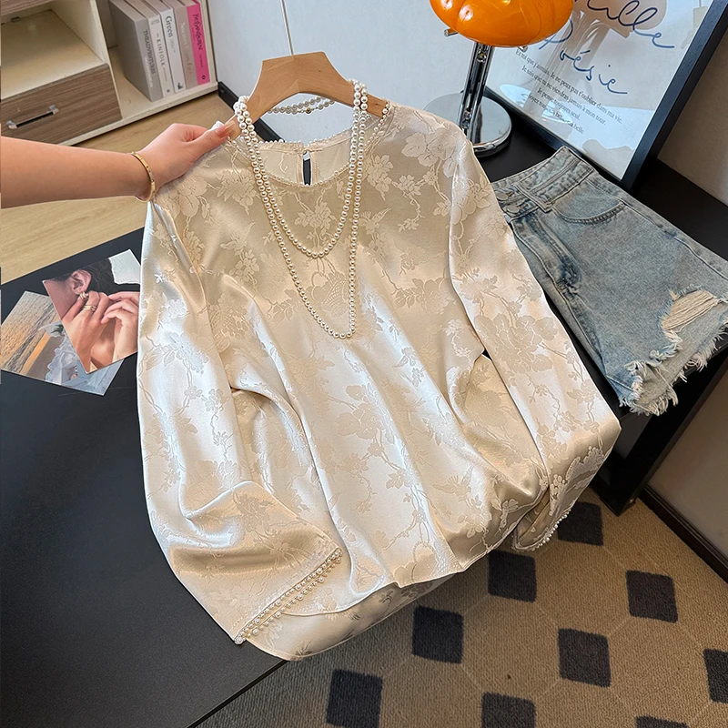 New Chinese Style Autumn round Neck Heavy Embroidery Beaded Retro Lady Long Sleeve Base National Style Top Women's Fashion