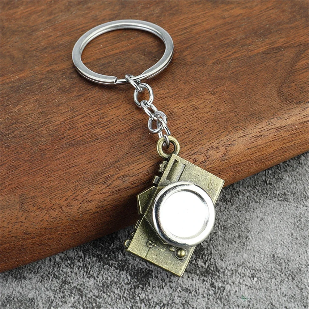 Vintage Metel Camera Pendant Keychain Fashion Creative 3D Camera Car Motorcycle Trinket Keyring Bag Charm Women Men Key Holder