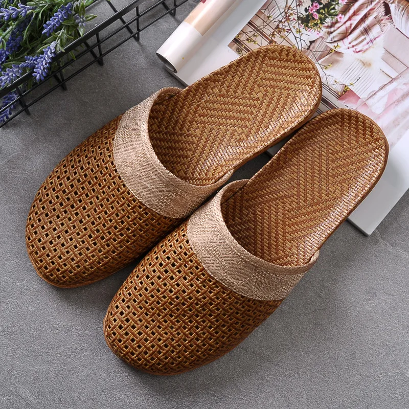 

Men Anti-Slip Linen Slippers Rattan Grass Couple Comfortable Breathable Beach Sandals For Men Summer Home Indoor Slippers Shoes