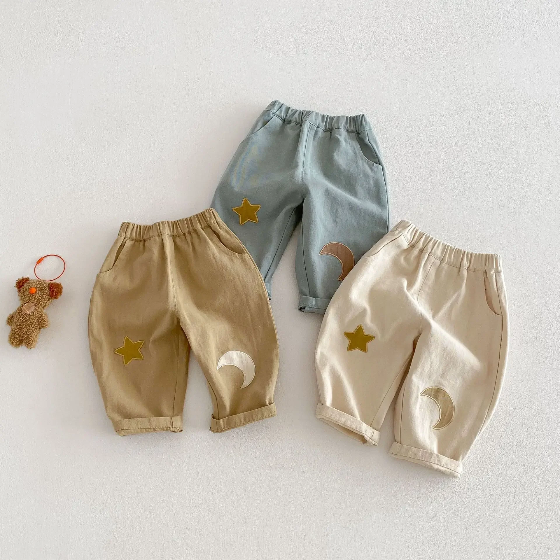 2026 Frühling Kinderhosen 0-5 Jahre Jungen Mädchen Baumwoll-Lange Hosen Stern-Mond Freizeithosen mit Elastischem Bund Lose Kleidung