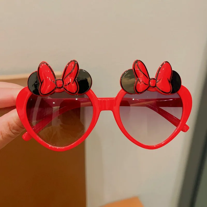 Children's sunglasses Eye Protection Fashion Funny boys girls baby UV400 cute cartoon sunblock Birthday New year holiday party