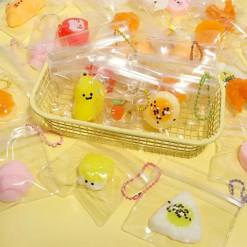 6/10 Stück Mini-Quetschspielzeuge, Stressabbau-Spielzeug, Niedliche Simulationsspielzeuge, Lebensmittel-Rebound-Geschenke, Hängedekorationen zur Stresslinderung