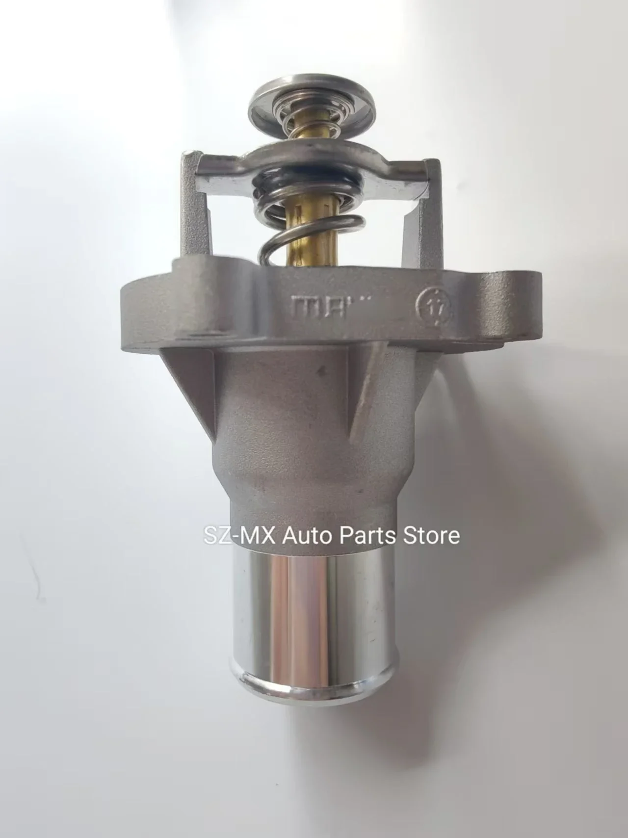 Engine Coolant Thermostat Assembly OEM# 25193683 55597008 96984104 For Chevrolet Cruze Sonic Aveo Astra Zafira Signum