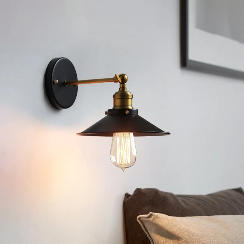 

220V AC Retro Industrial Wind Iron Wall Lamp E27 Lamp Holder with LED Bulb Suitable for Bedroom Living Room and Bar