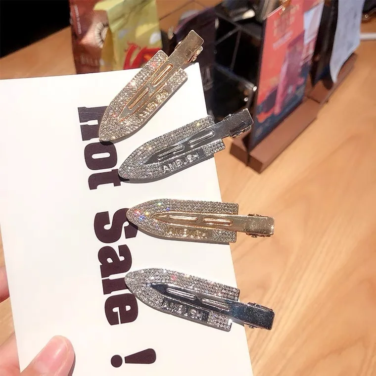 

Простая заколка для волос со стразами для девочек, металлическая плоская лопата, невидимый легкий держатель для боковой части, набор из 2 предметов