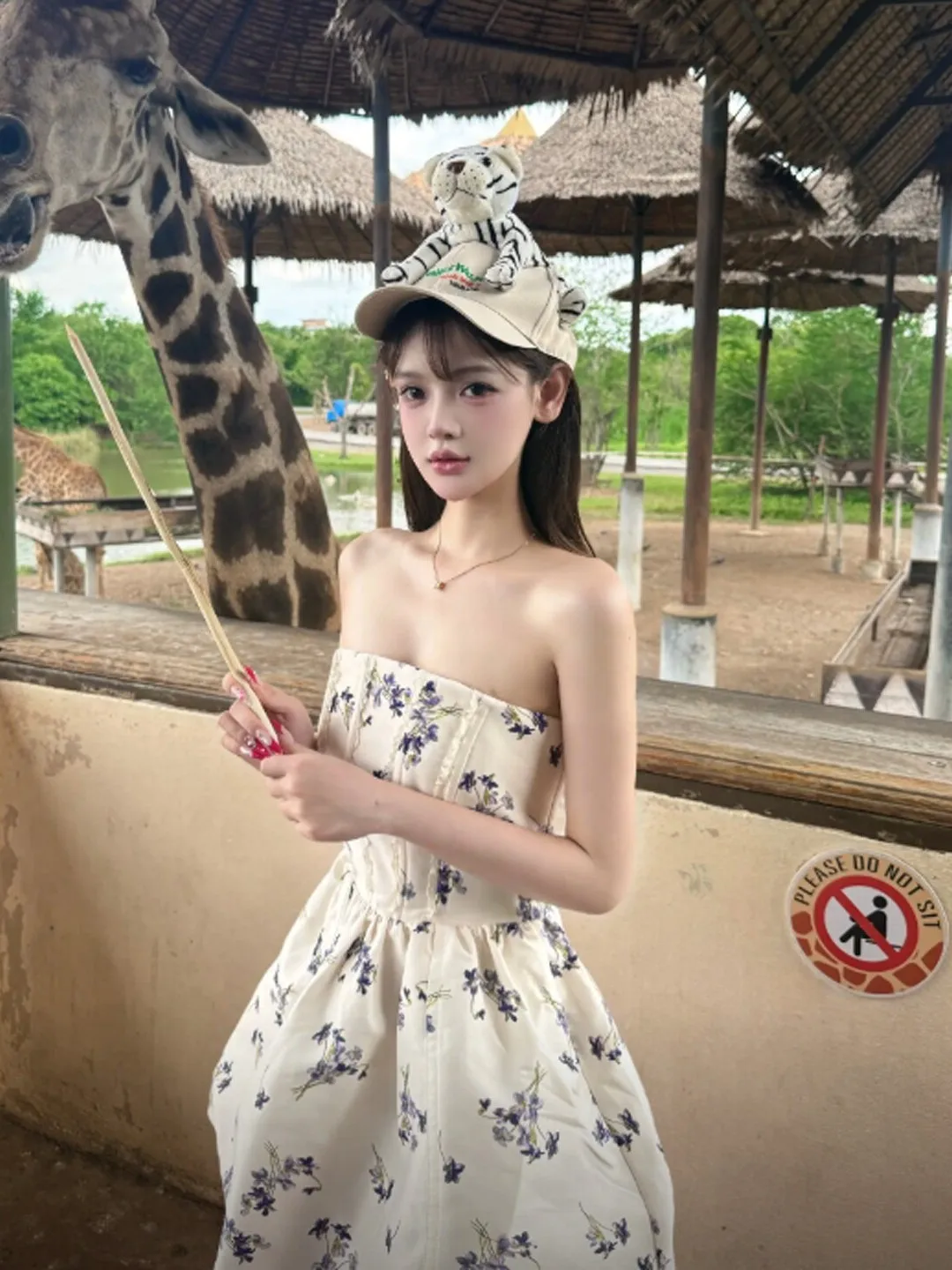 

Floral Print Slimming Short Skirt Waist Cinch Halter Neck Dress French Style Cotton Summer Dress for Young Women
