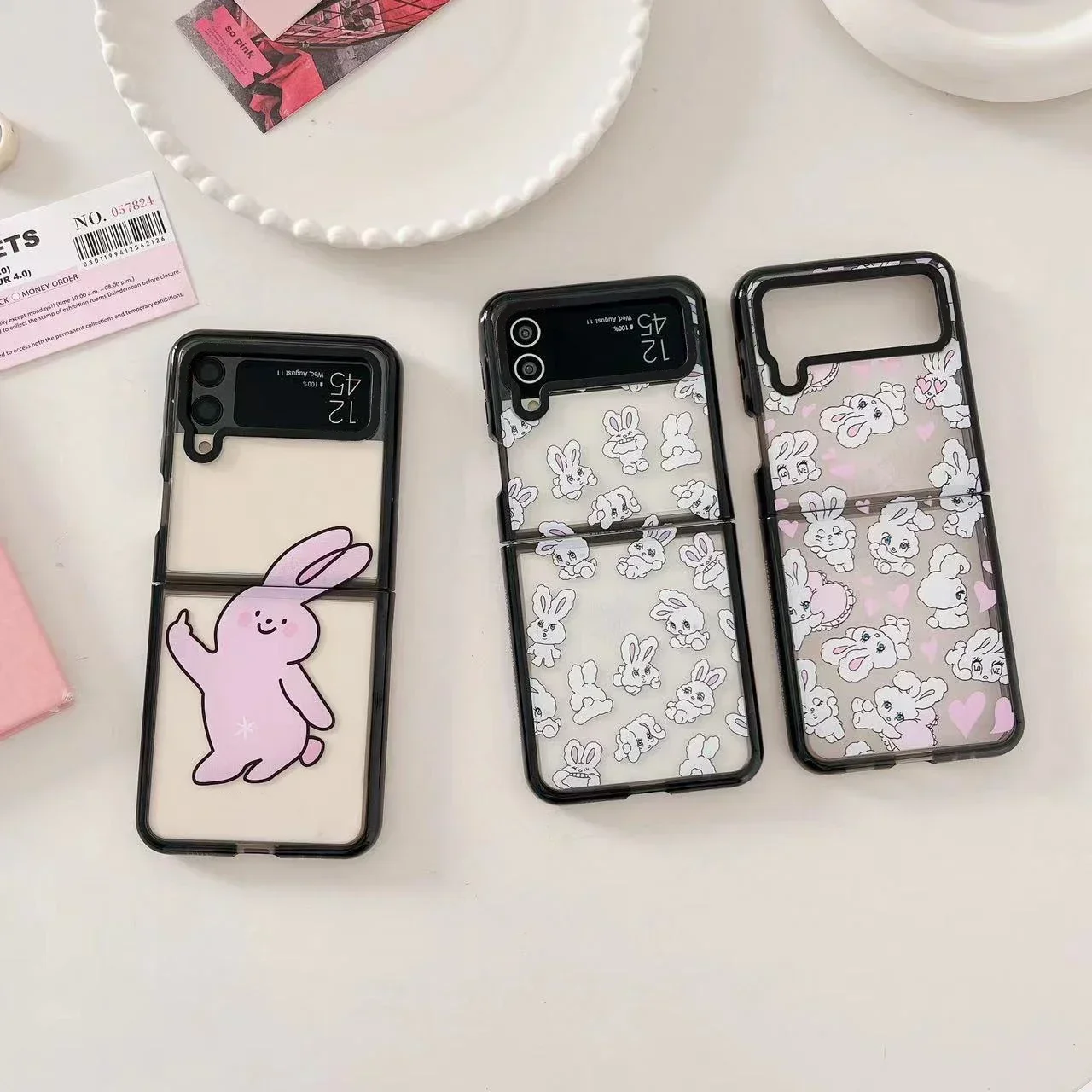 

Acrylic Black Border Pink White Rabbit Phone Case for Samsung Galaxy Z Flip 5 4 3 Back Cover for ZFlip4 ZFlip5 Hard Case Shell