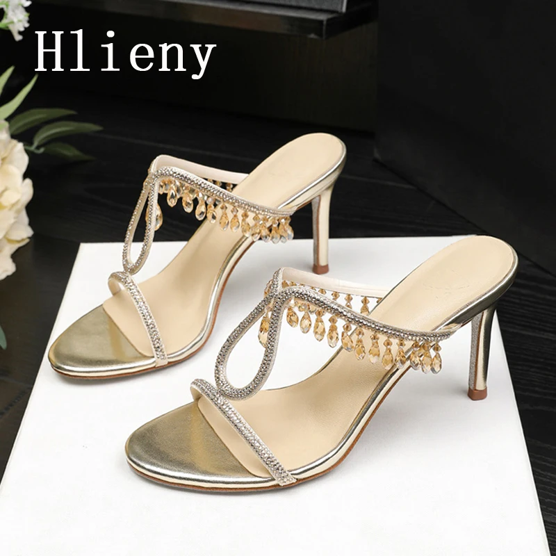 

Hlieny/Новые летние женские тапочки с подвеской в виде кристаллов и бриллиантов, модные вечерние шлепанцы с узкой полосой на тонком высоком каблуке, стриптизерша