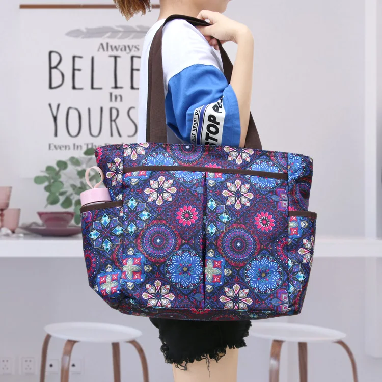 Fashion Mummy Maternity Nappy Messenger Bag Large Capacity Travel Nursing Diaper Multifunction Waterproof Newborn Care Bags